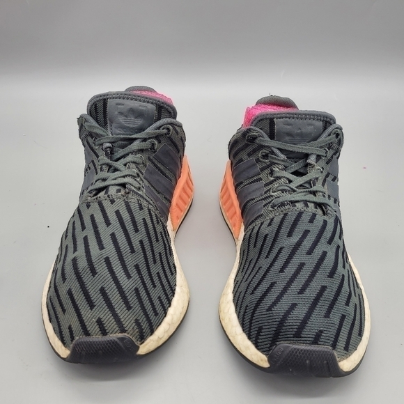 Adidas NMD R2 Women's Size 8 Utility Ivy Green Black White Peach Boost BA7259 - Picture 2 of 16